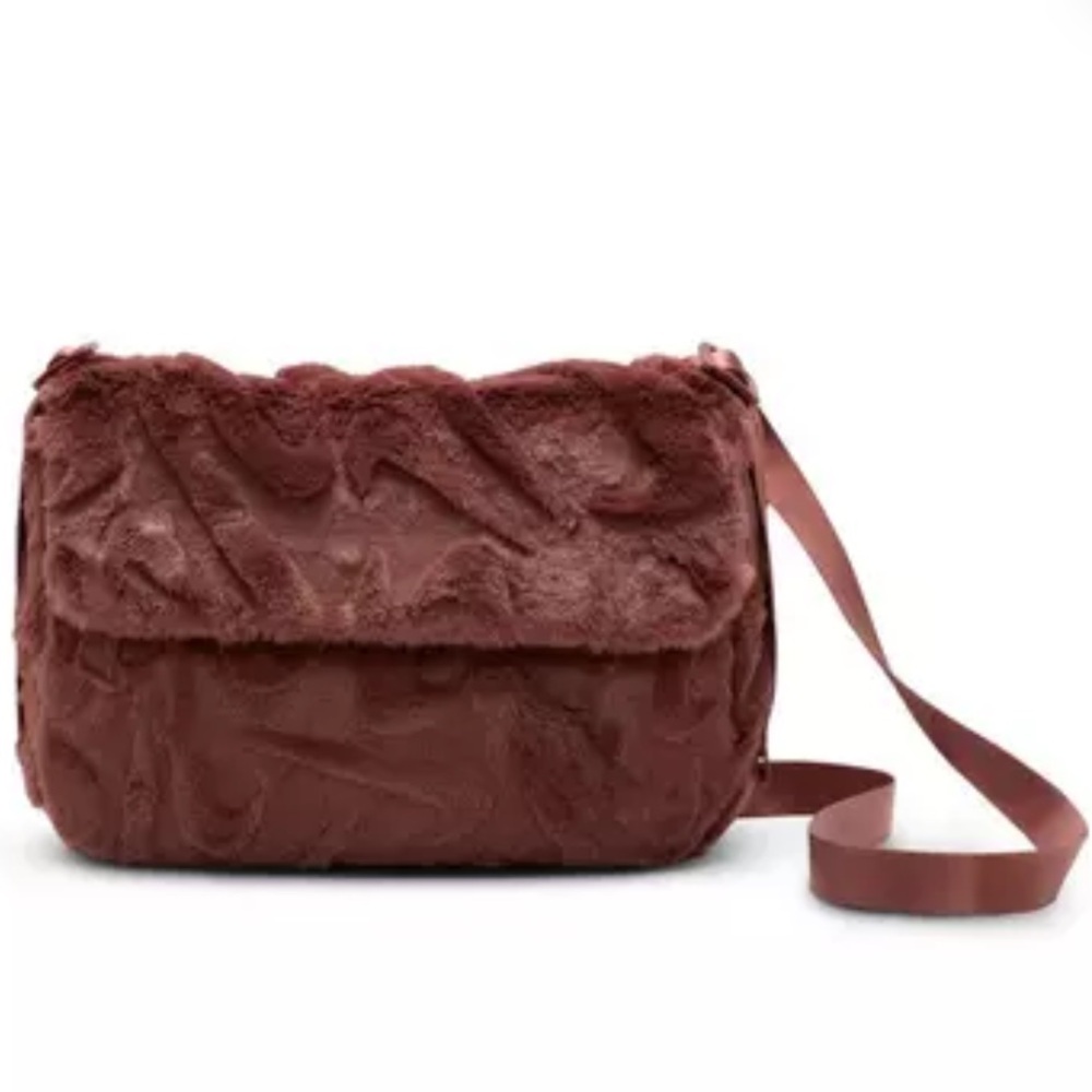 Nike Sportswear Futura 365 Faux Fur Crossbody Bag-Maroon NWT